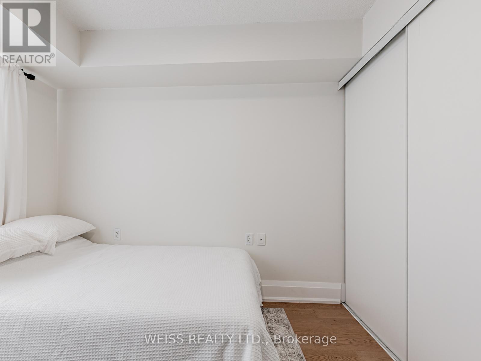 Photo 16 of 609 872 Sheppard Avenue W, Toronto ON