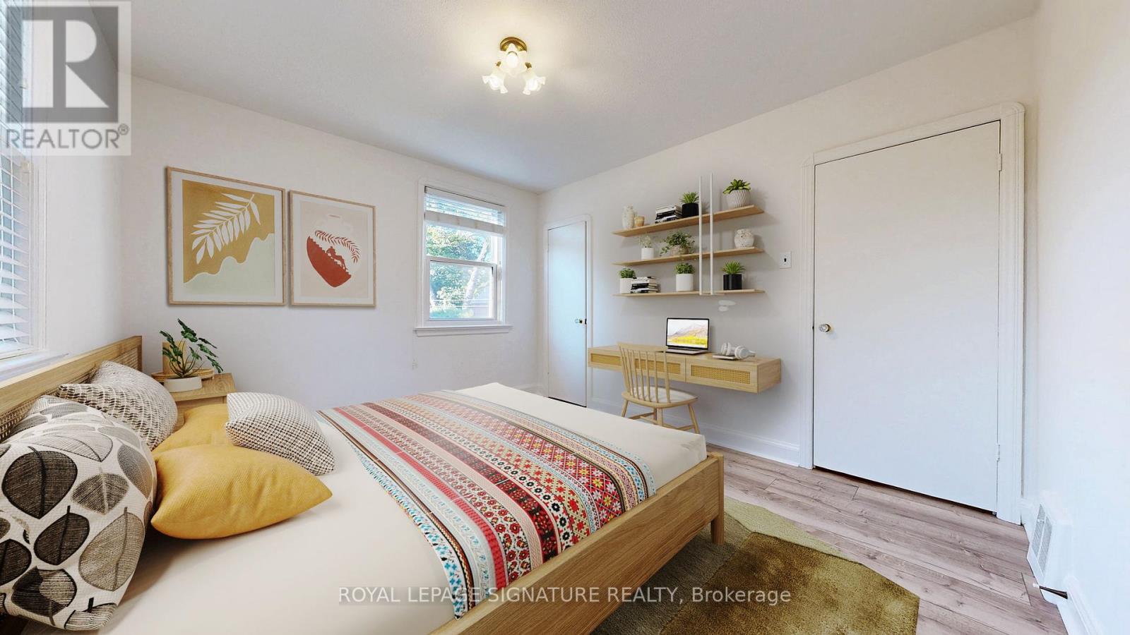 Photo 14 of 18 Stamford Square S, Toronto ON