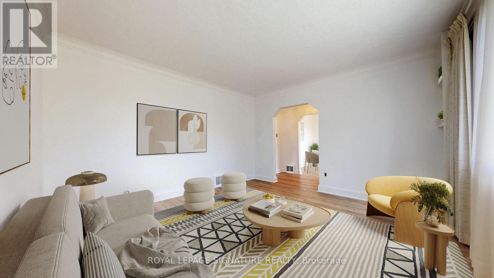 Photo 5 of 18 Stamford Square S, Toronto ON
