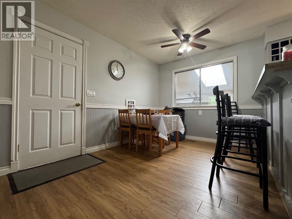Photo 9 of 5210 Waghorn, Blackfalds AB