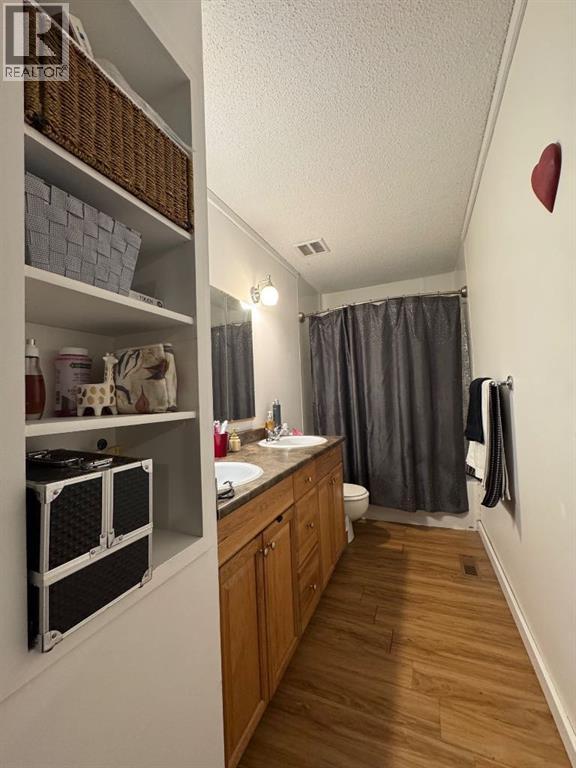 Photo 22 of 5210 Waghorn, Blackfalds AB