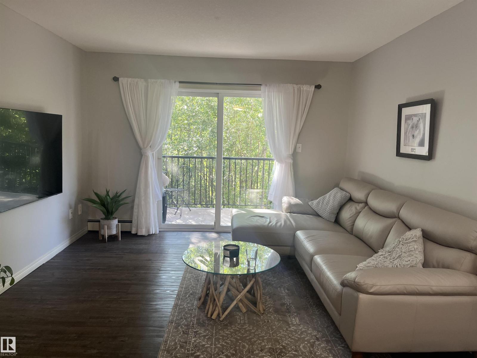 Photo 1 of 204 4903 47 Av, Stony Plain AB