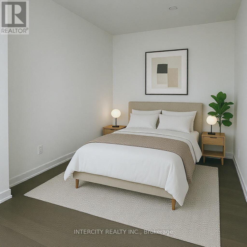 Photo 7 of 724 8888 Yonge Street, Richmond Hill ON