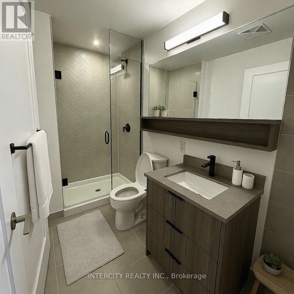 Photo 8 of 724 8888 Yonge Street, Richmond Hill ON