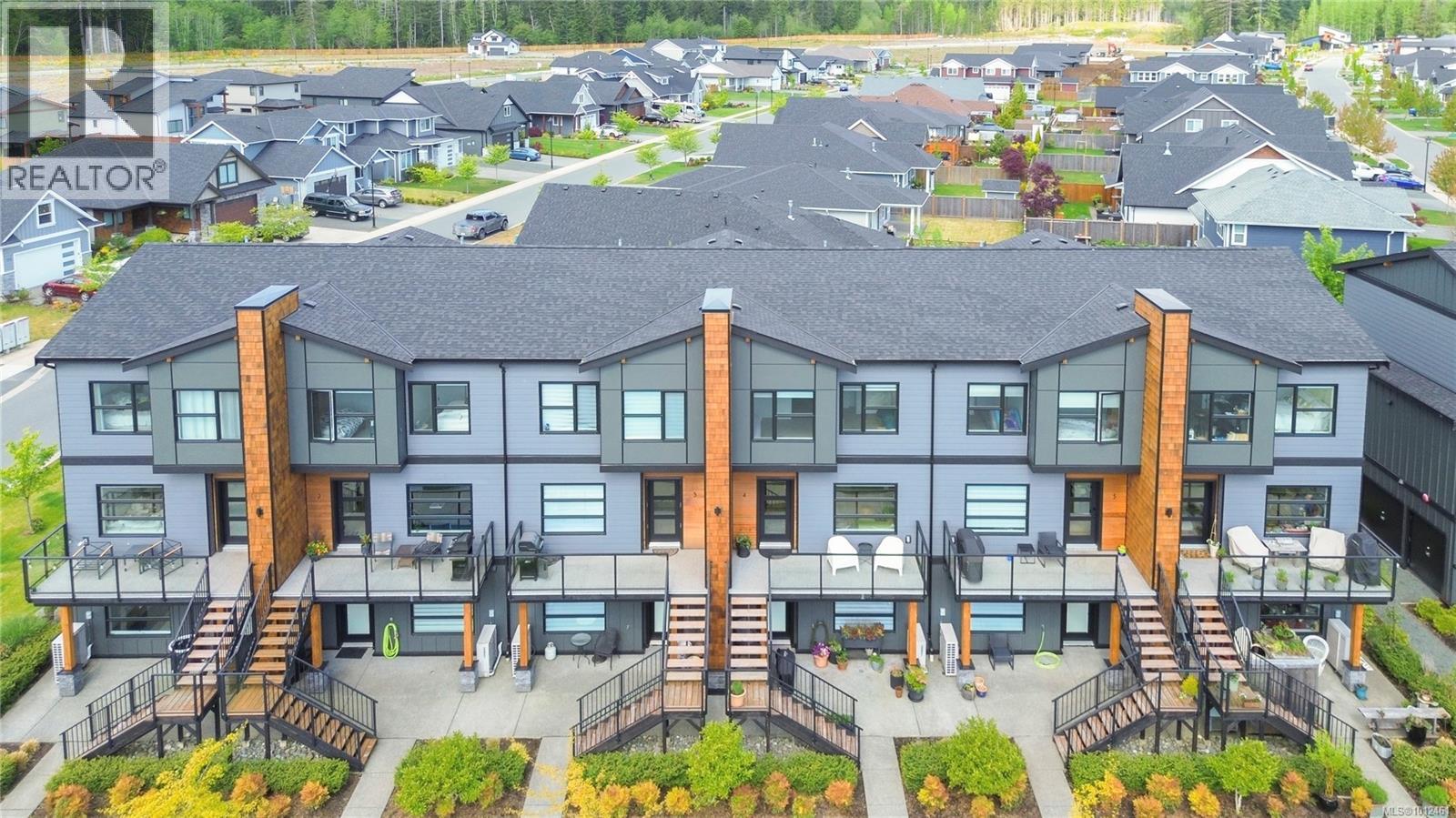 4 3016 Alder St S, Campbell River