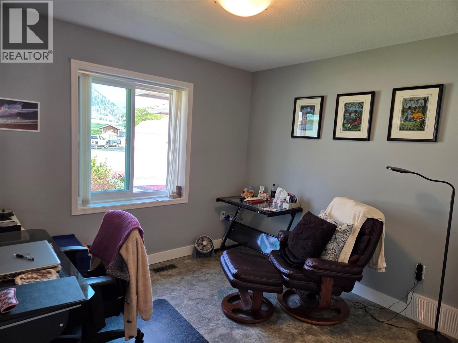 515 Vanderlinde Drive - 16