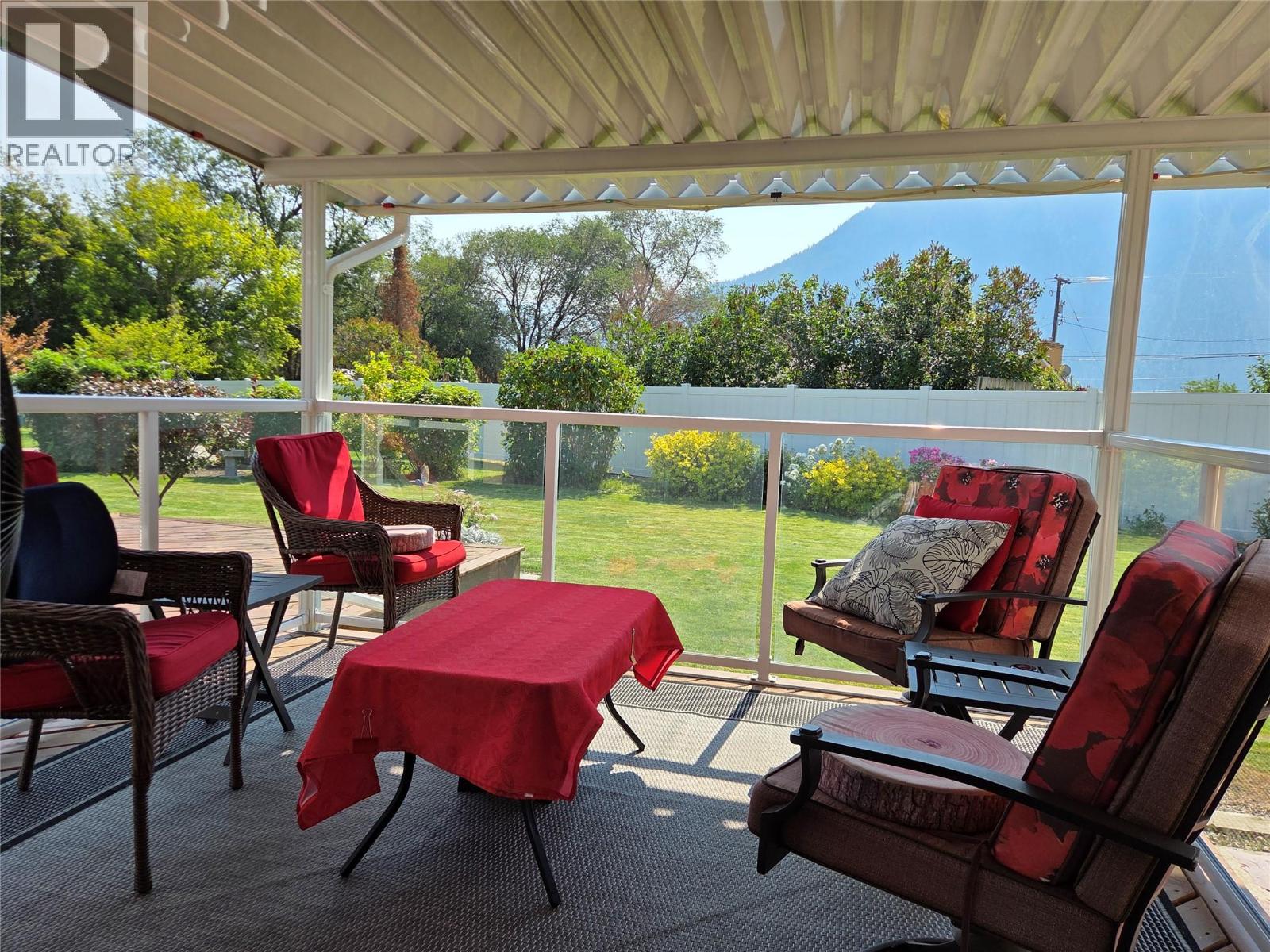 515 Vanderlinde Drive - 35