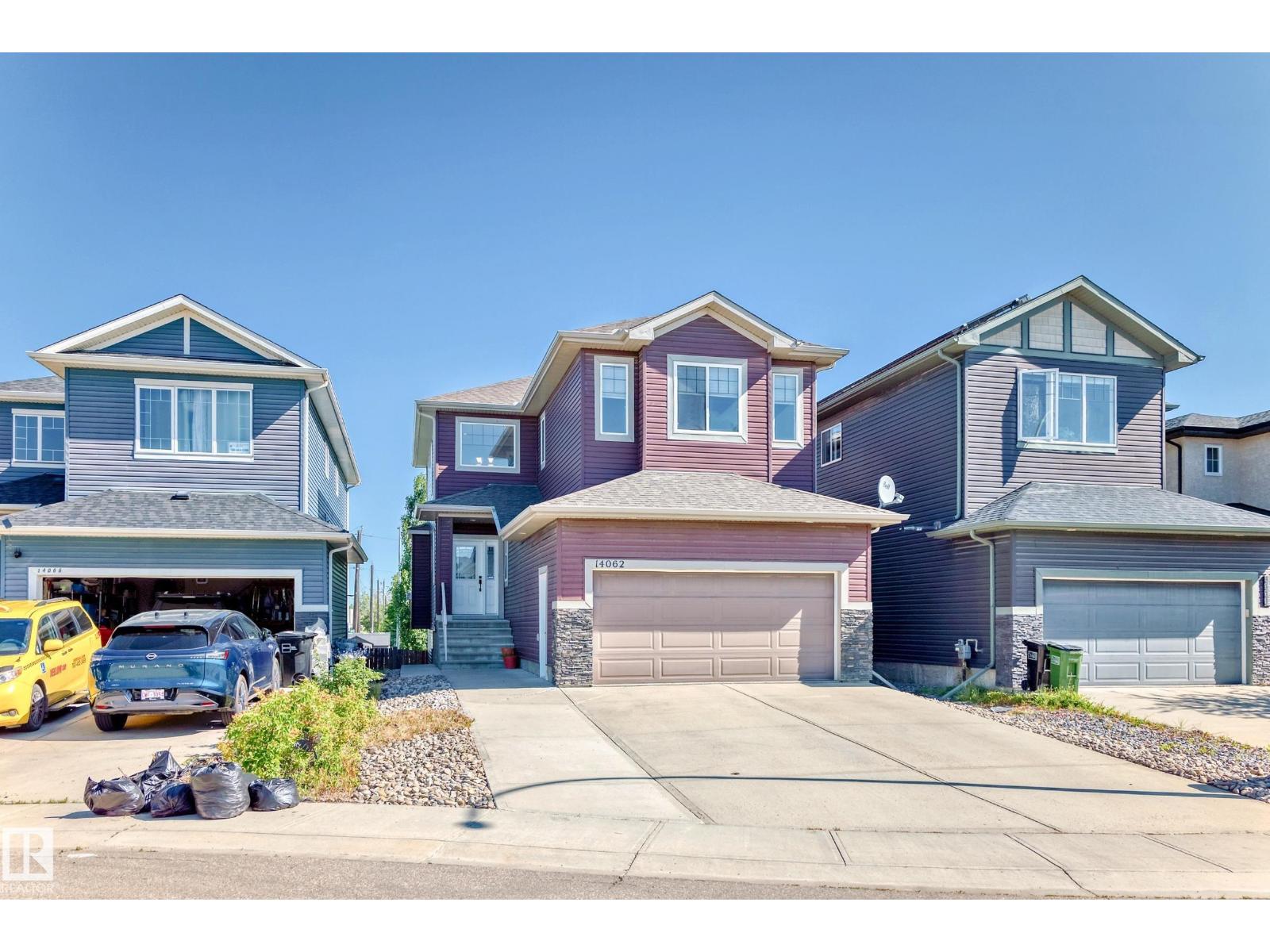 Photo 2 of 14062 161 A Av Nw, Edmonton AB