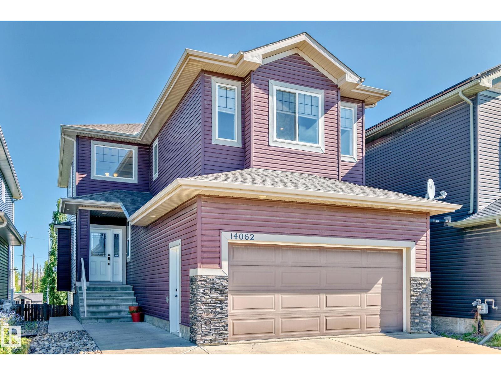 Photo 1 of 14062 161 A Av Nw, Edmonton AB