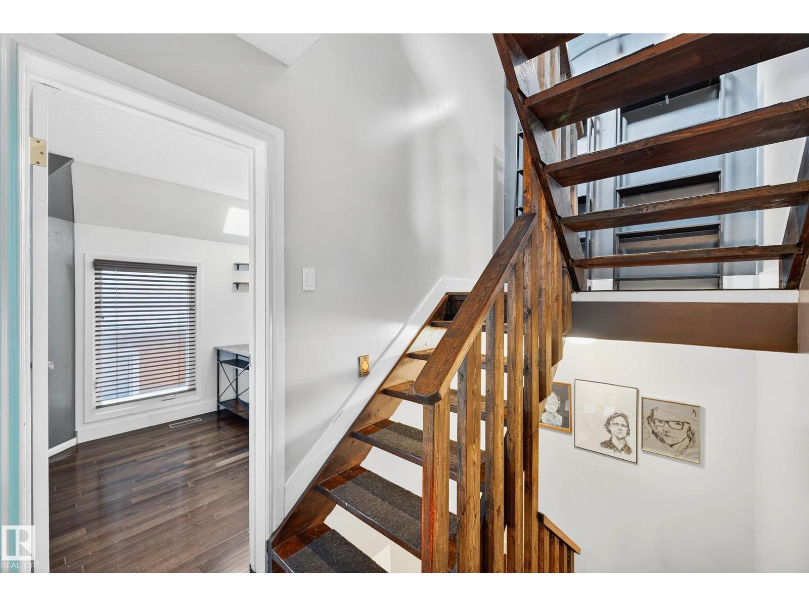 Photo 16 of 10348 A 121 St Nw, Edmonton AB