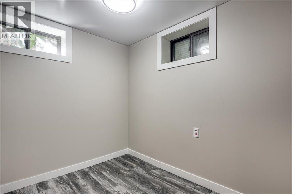 Photo 30 of 4230 40 A Avenue, Red Deer AB