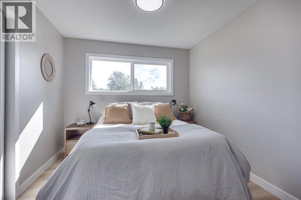 Photo 13 of 4230 40 A Avenue, Red Deer AB