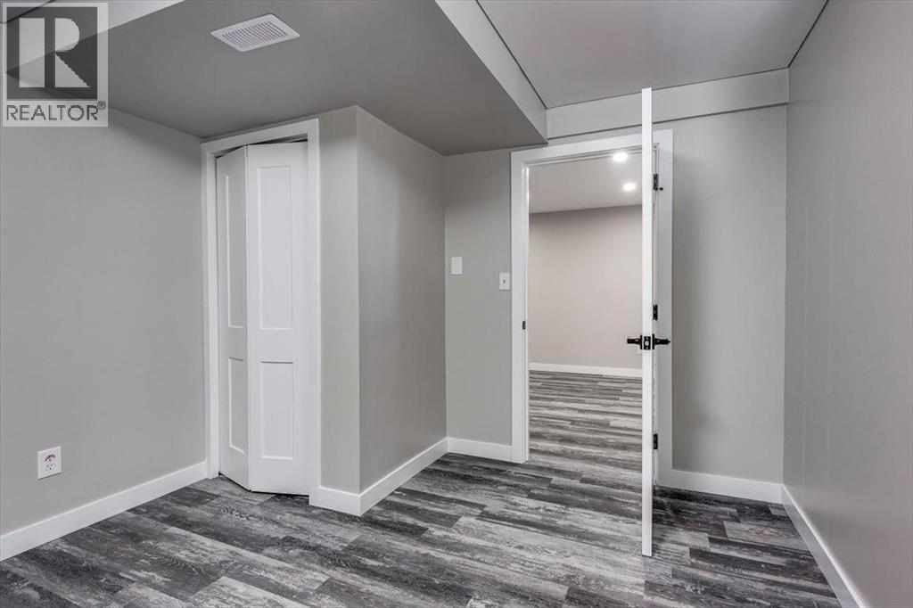 Photo 31 of 4230 40 A Avenue, Red Deer AB