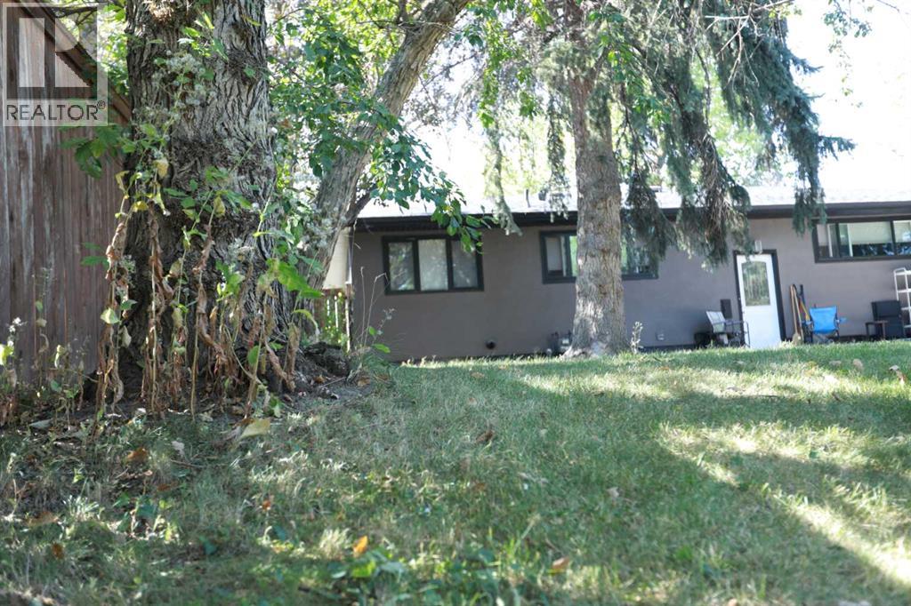 Single Family House Bungalow for Sale in  Elbow Drive SW Kingsland Calgary 