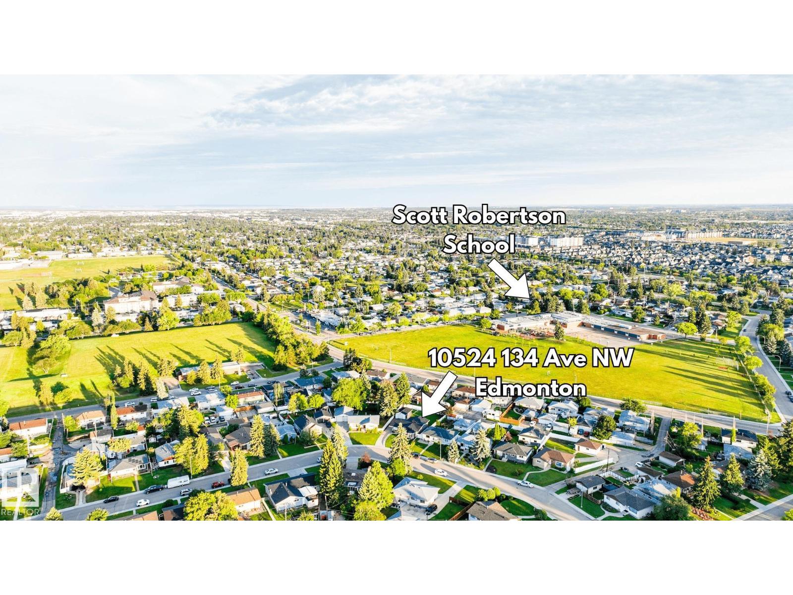 Photo 4 of 10524 134 Av Nw, Edmonton AB