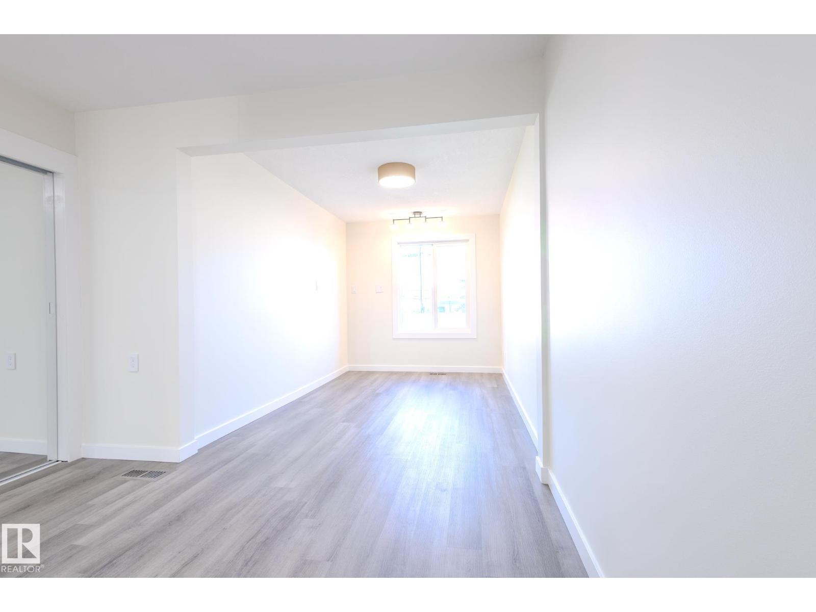 Photo 34 of 10524 134 Av Nw, Edmonton AB