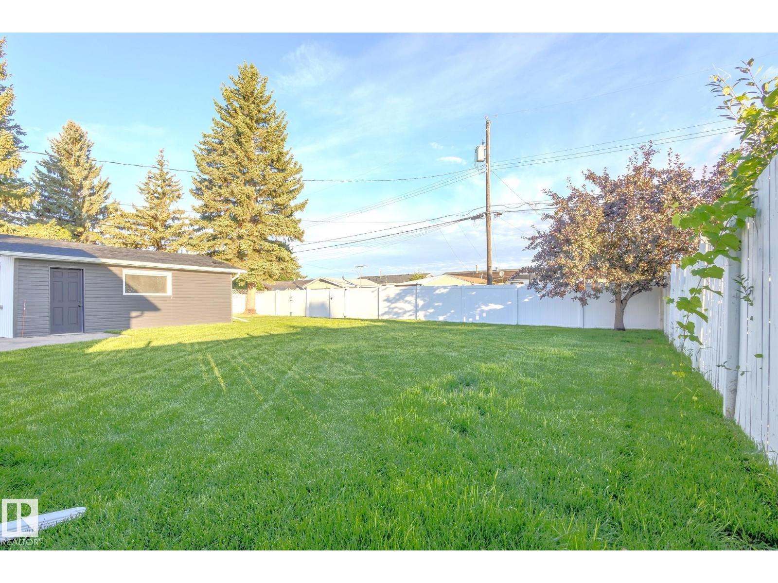 Photo 61 of 10524 134 Av Nw, Edmonton AB