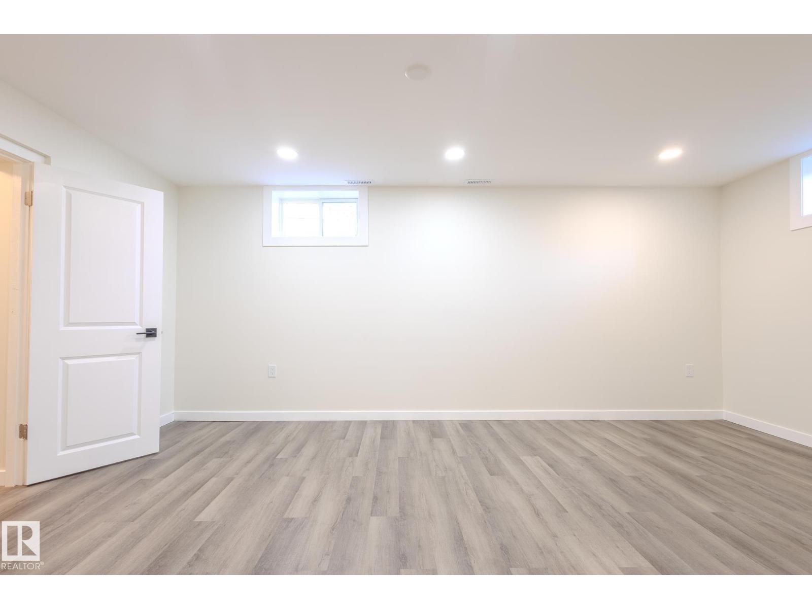 Photo 52 of 10524 134 Av Nw, Edmonton AB
