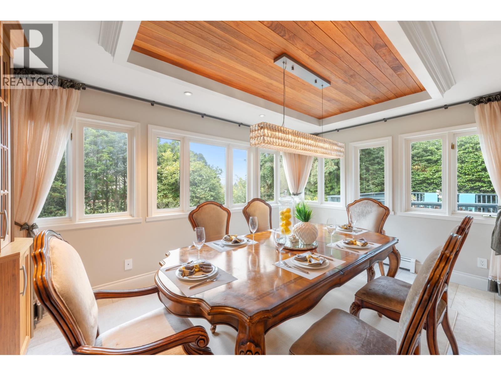 Photo 12 of 3982 W 35th Avenue, Vancouver BC