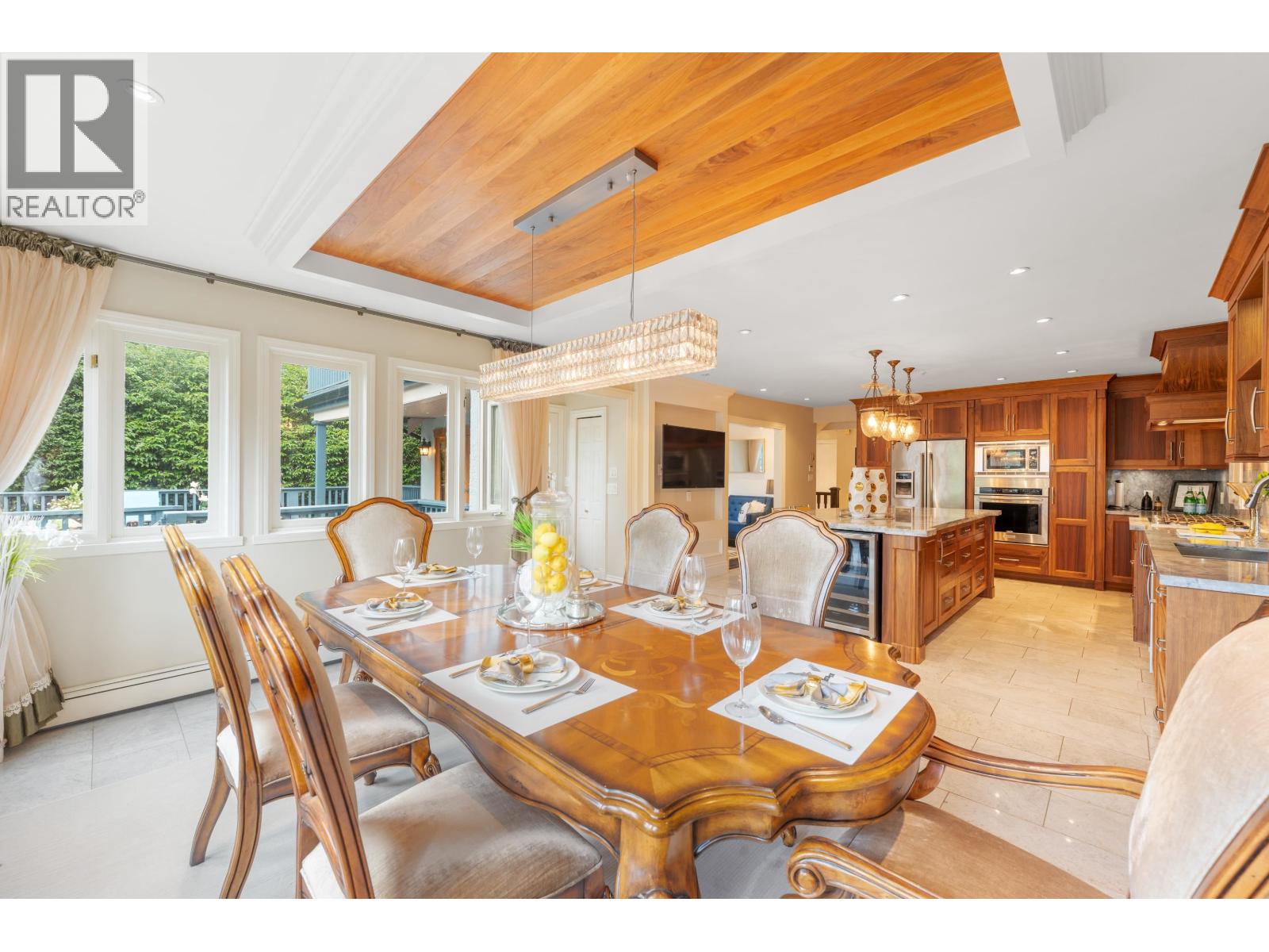 Photo 13 of 3982 W 35th Avenue, Vancouver BC