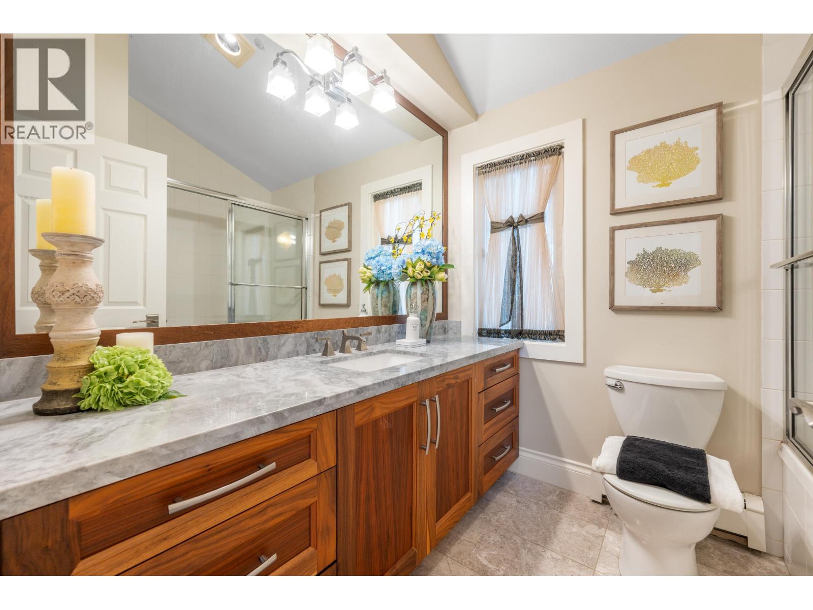 Photo 26 of 3982 W 35th Avenue, Vancouver BC