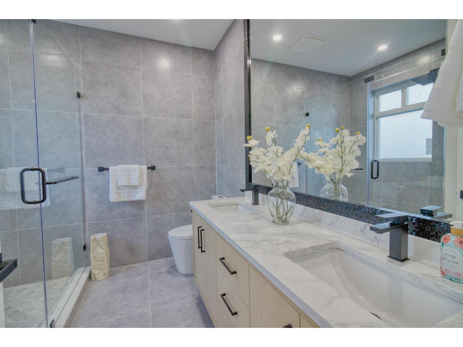 Photo 11 of 9112 156 Street, Surrey BC