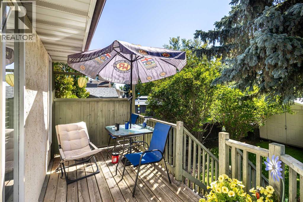 Photo 34 of 687 Brookpark Drive Sw, Calgary AB