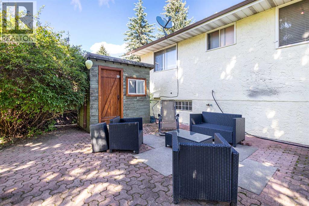Photo 38 of 687 Brookpark Drive Sw, Calgary AB