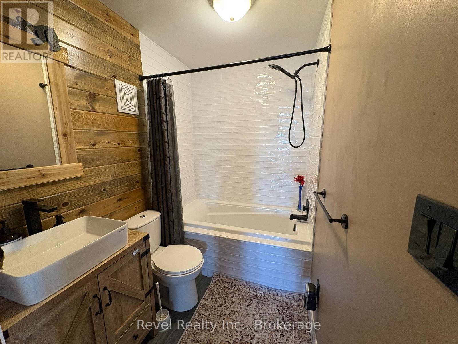 Photo 20 of 52 Doyon Street, Fauquierstrickland ON