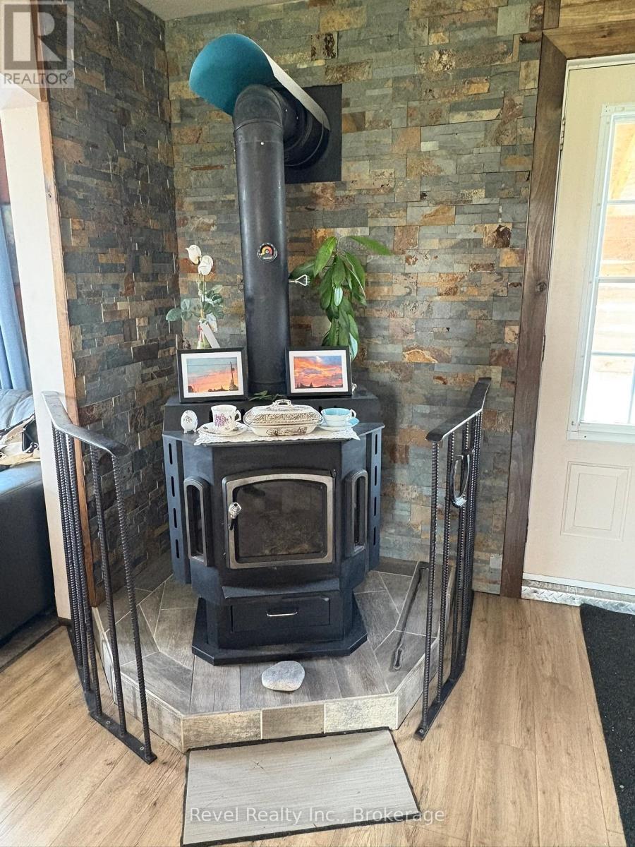 Photo 3 of 52 Doyon Street, Fauquierstrickland ON