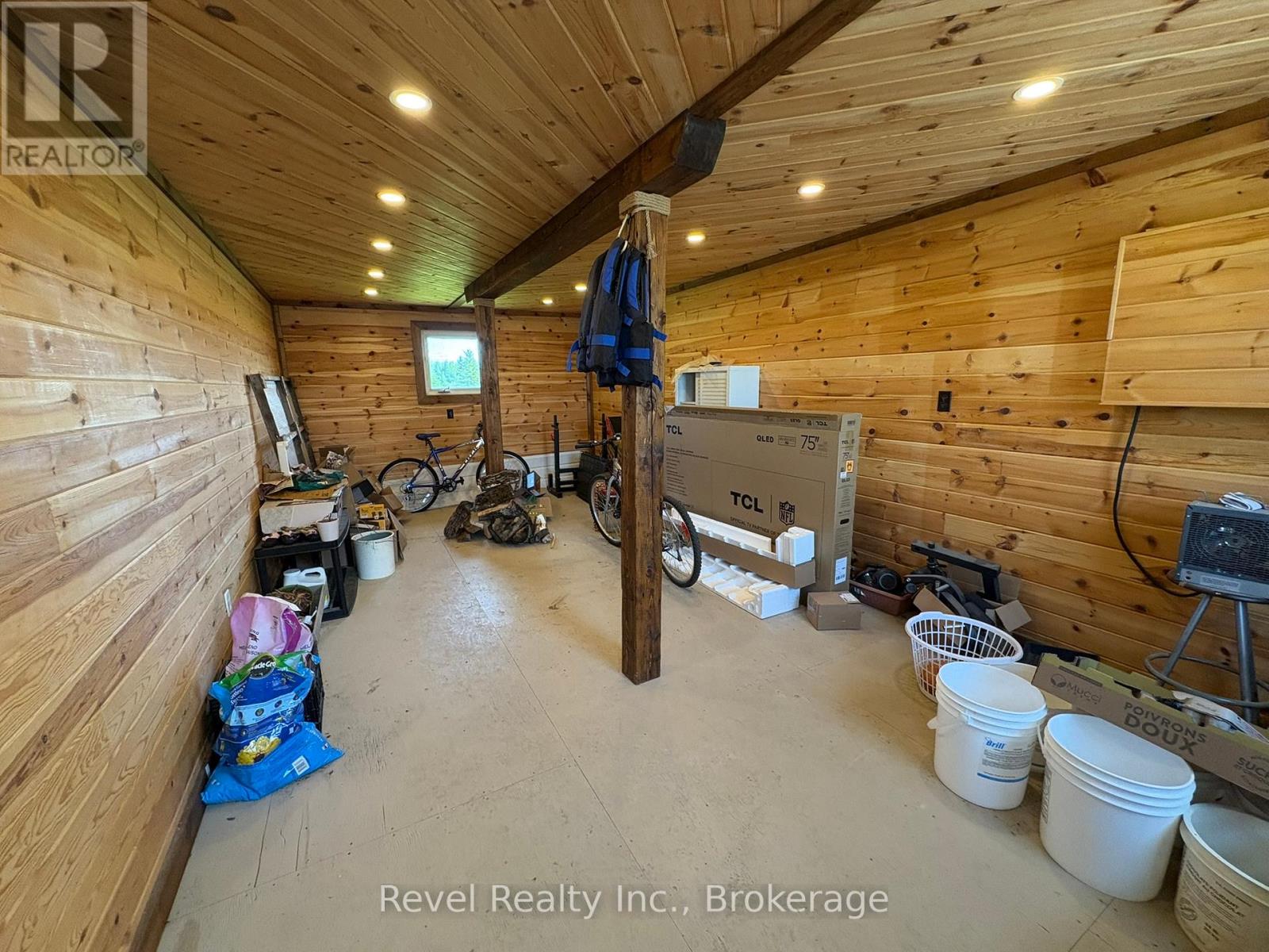 Photo 46 of 52 Doyon Street, Fauquierstrickland ON