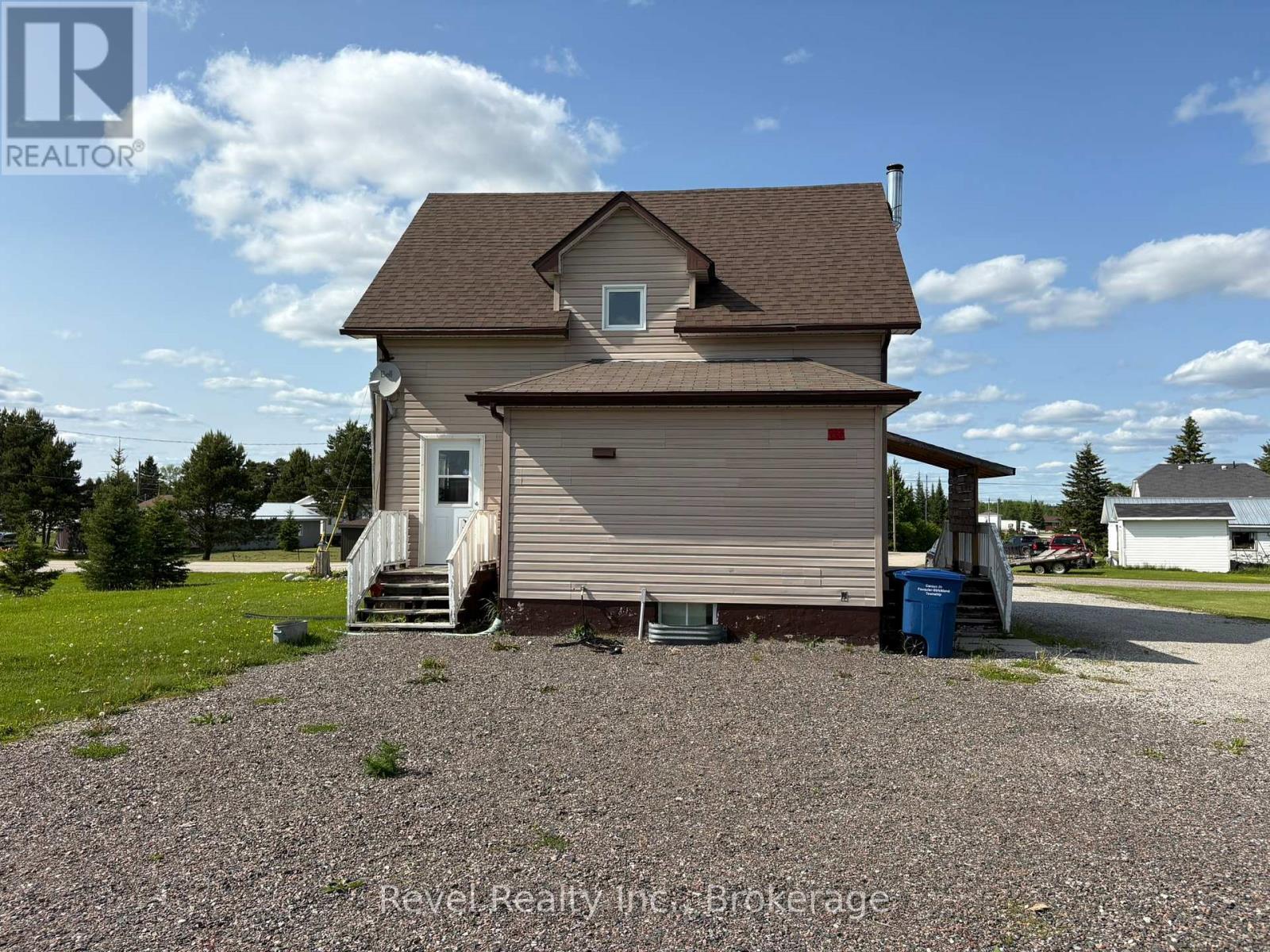 Photo 48 of 52 Doyon Street, Fauquierstrickland ON