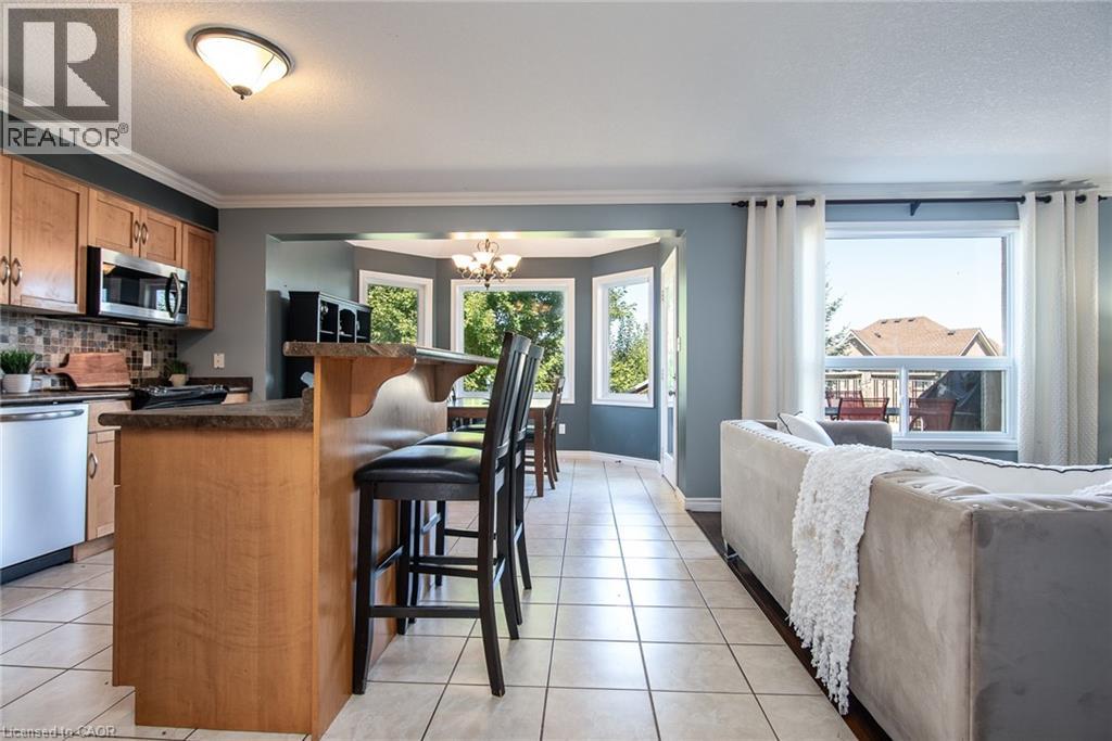 Photo 11 of 744 Keats Way, Waterloo ON
