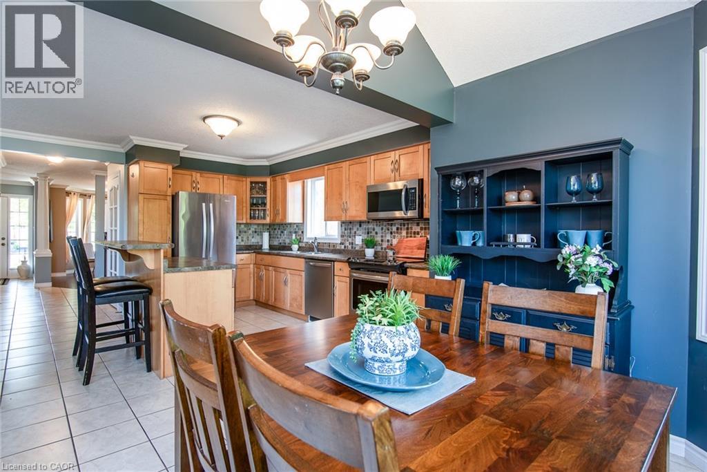 Photo 19 of 744 Keats Way, Waterloo ON