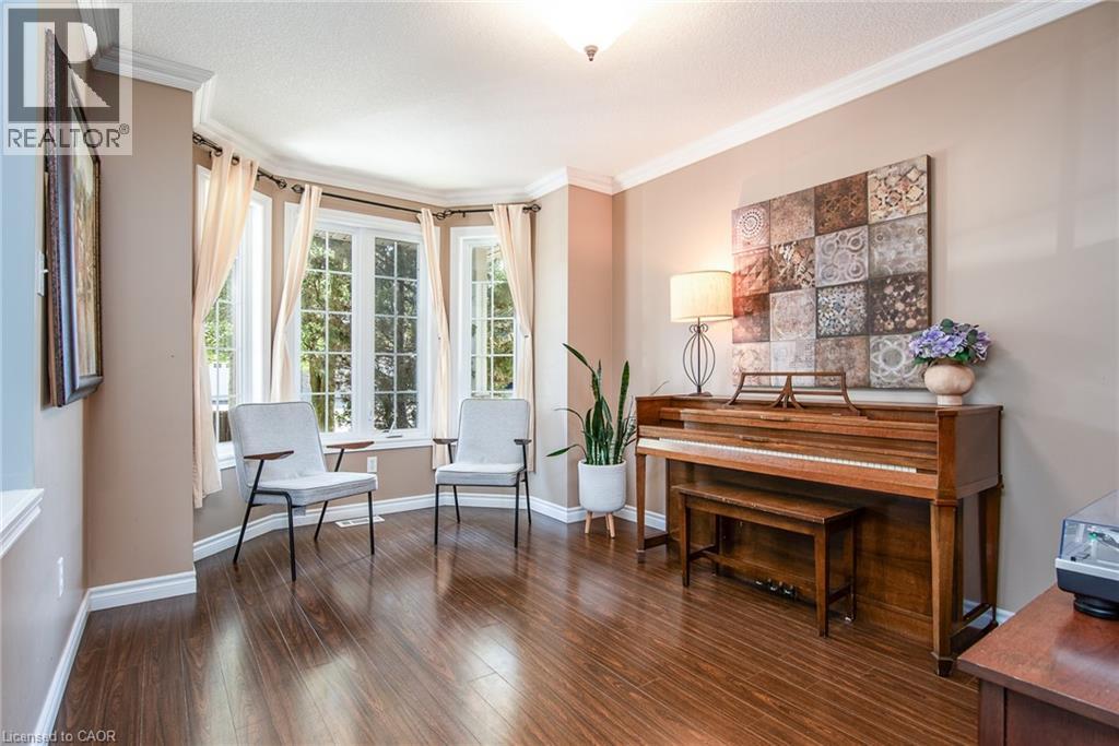 Photo 21 of 744 Keats Way, Waterloo ON