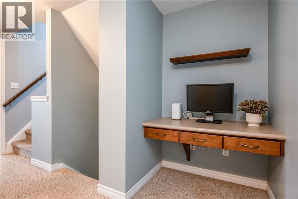 Photo 34 of 744 Keats Way, Waterloo ON