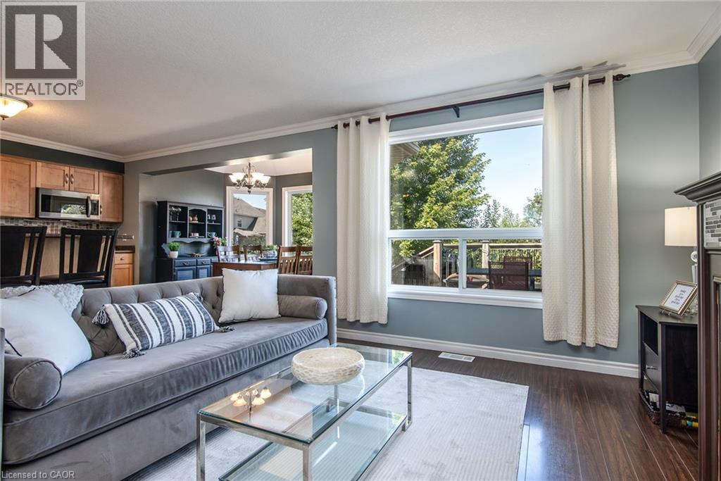 Photo 8 of 744 Keats Way, Waterloo ON
