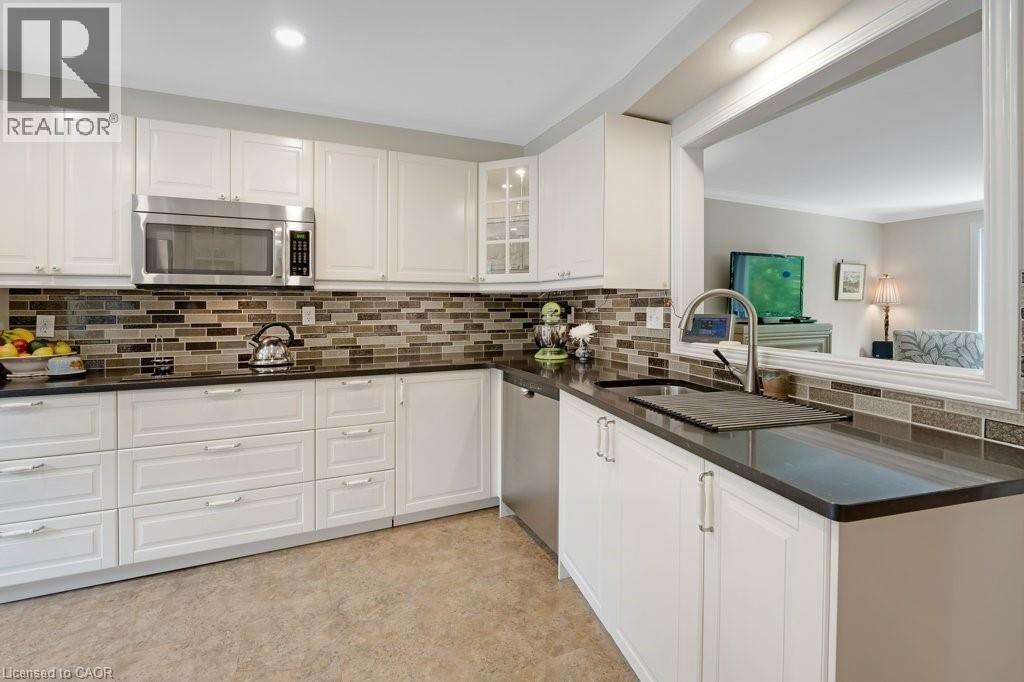 Photo 13 of 220 Salisbury Avenue Unit 22, Cambridge ON