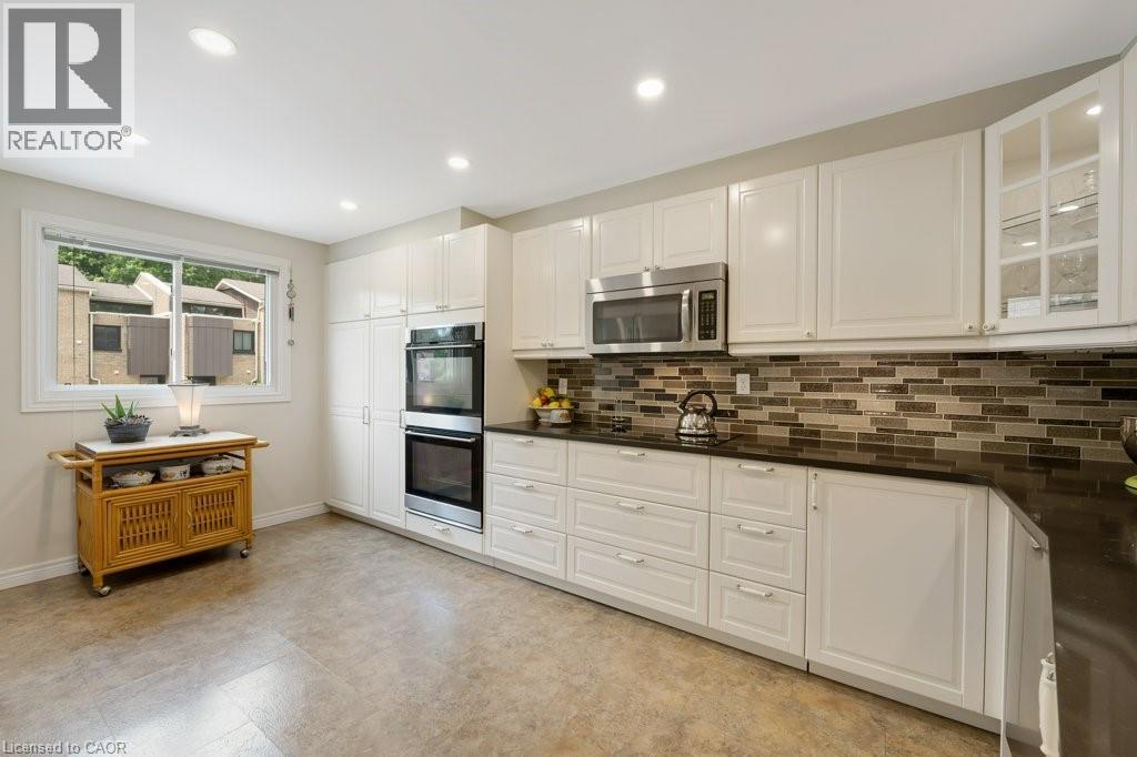 Photo 14 of 220 Salisbury Avenue Unit 22, Cambridge ON