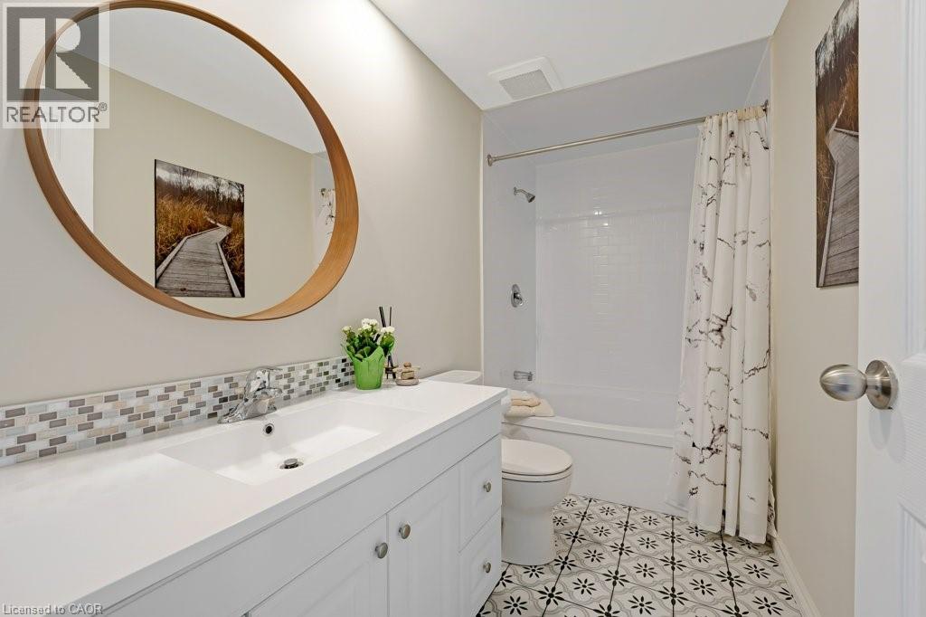 Photo 19 of 220 Salisbury Avenue Unit 22, Cambridge ON