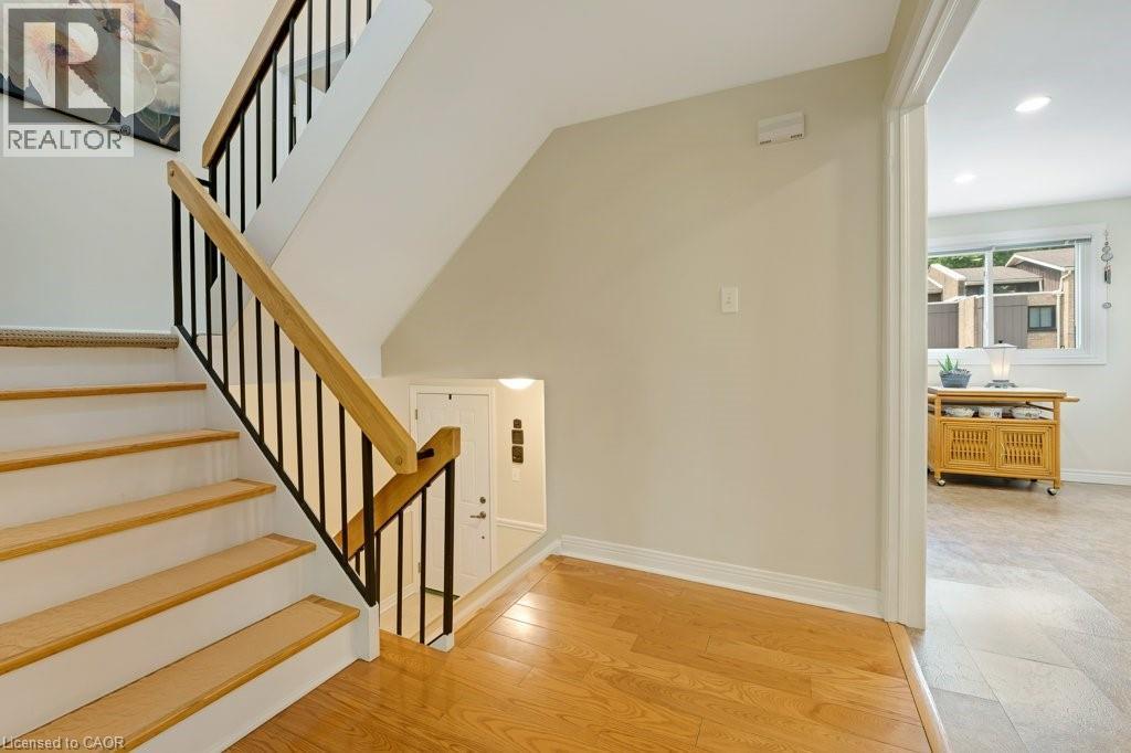 Photo 23 of 220 Salisbury Avenue Unit 22, Cambridge ON