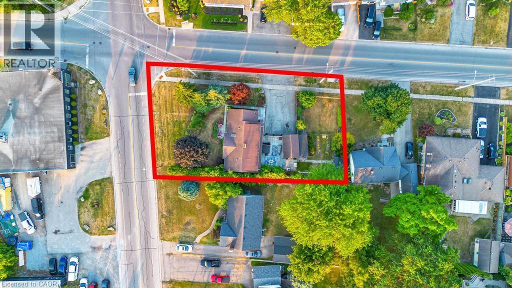 Photo 4 of 331 St Paul Street W, St Catharines ON