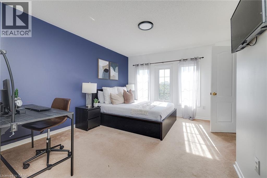 Photo 13 of 1591 South Parade Court Unit 24, Mississauga ON