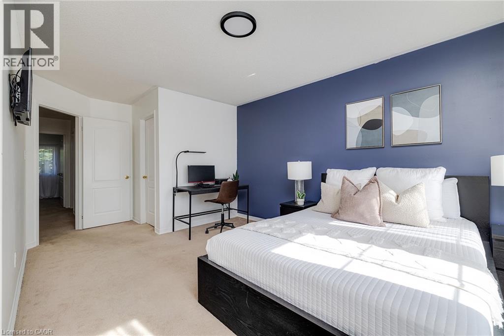 Photo 15 of 1591 South Parade Court Unit 24, Mississauga ON