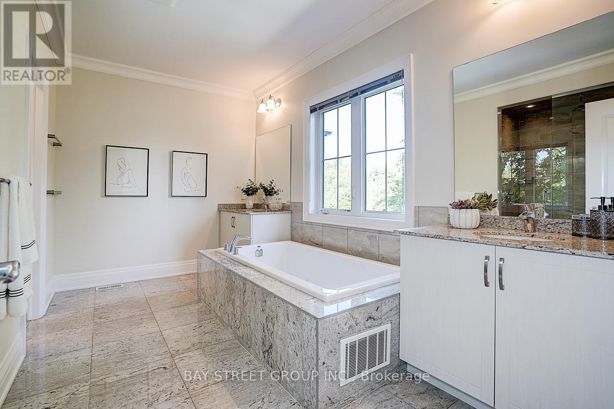 Photo 34 of 80 Lady Jessica Dr Drive N, Vaughan ON