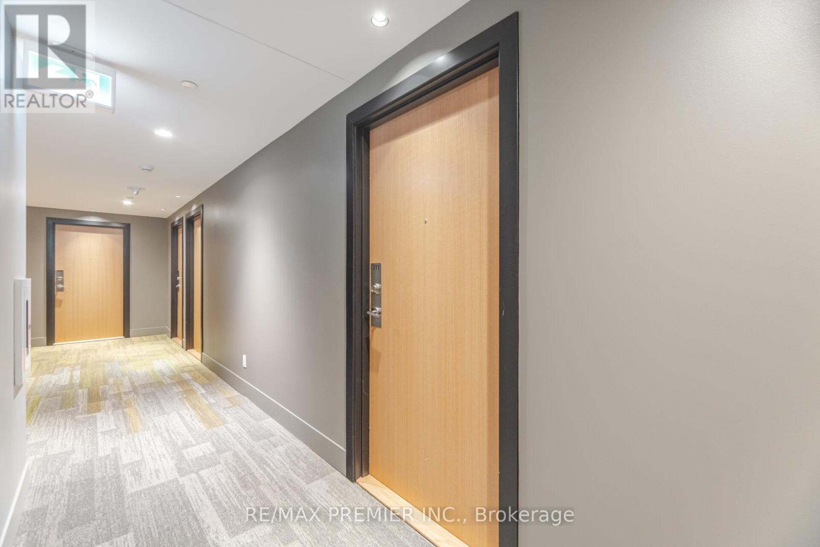 Photo 20 of 311 1787 St Clair Avenue W, Toronto ON