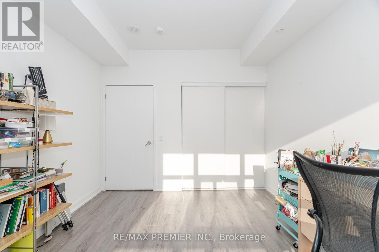 Photo 9 of 311 1787 St Clair Avenue W, Toronto ON