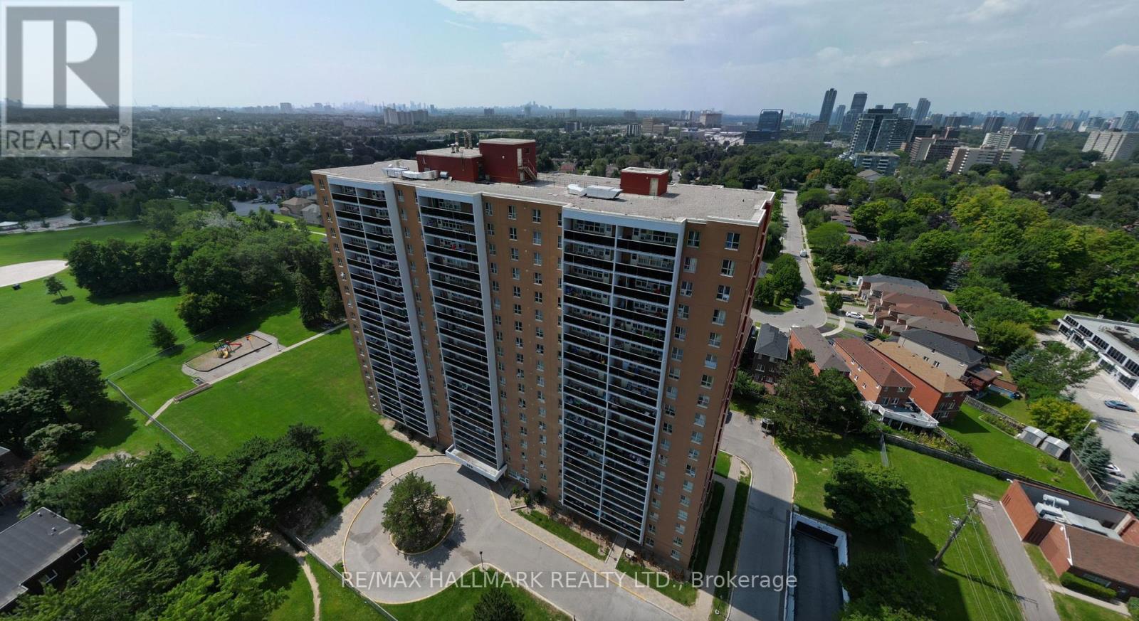Photo 1 of 310 270 Palmdale Drive, Toronto ON