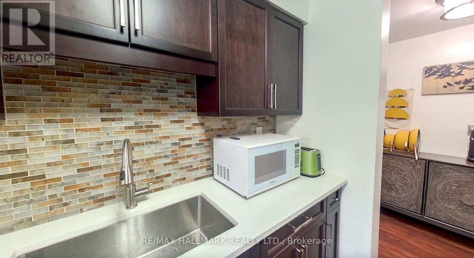 Photo 6 of 310 270 Palmdale Drive, Toronto ON
