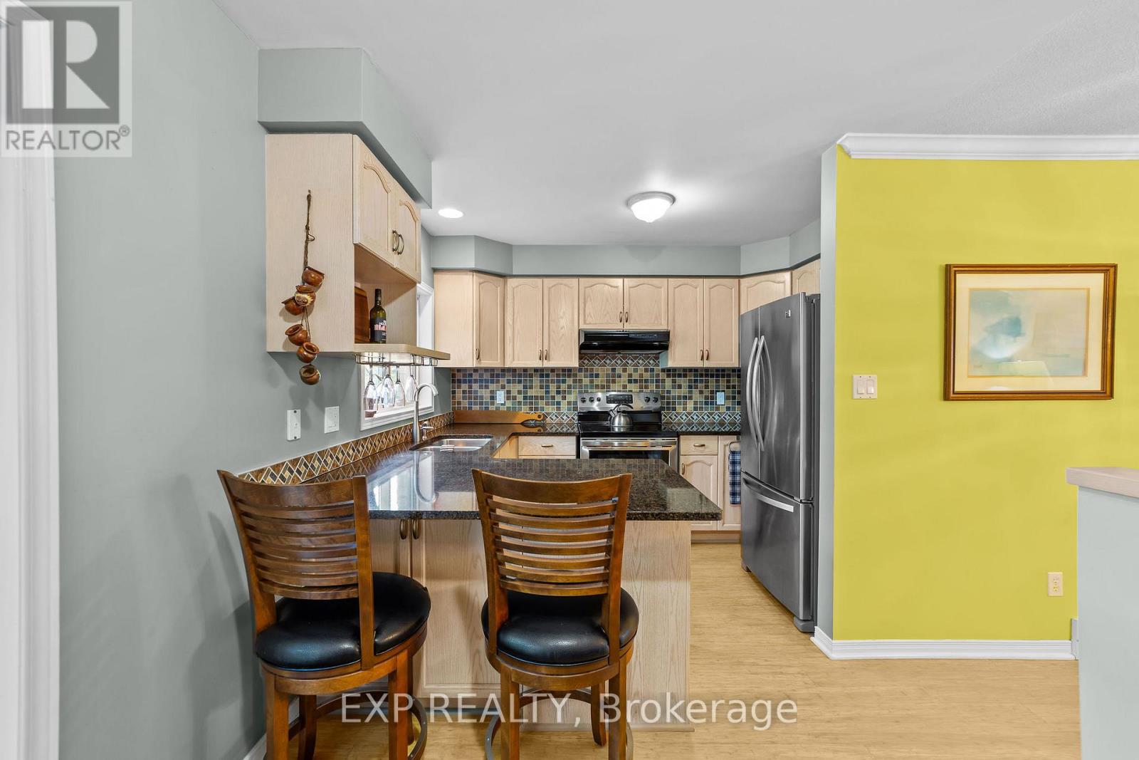 Photo 15 of 609 Colborne Street, London East ON